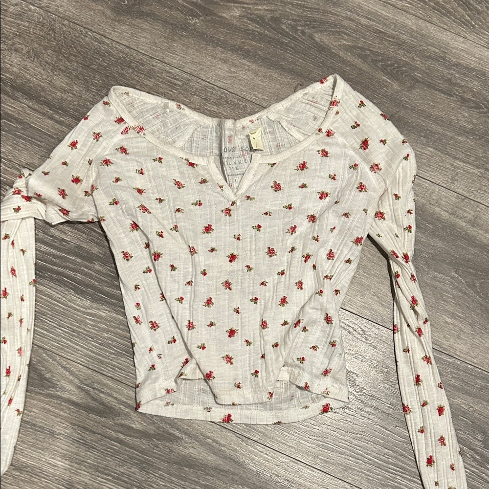 Aeropostale Red Floral Blouse